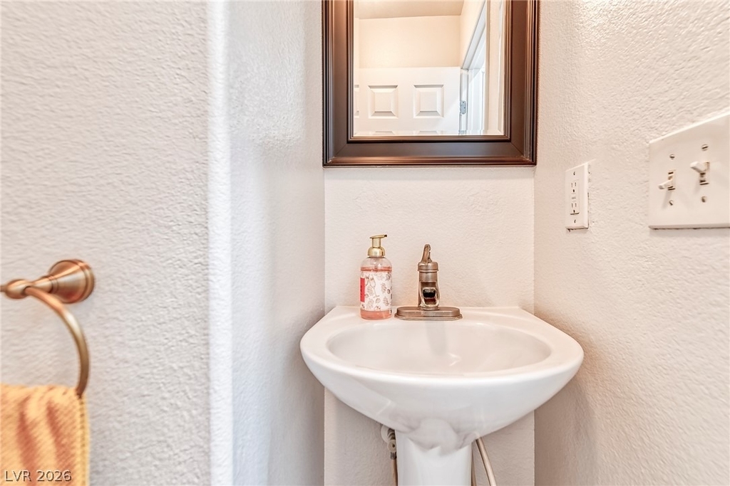 916 Shining Rose Place - Photo 19