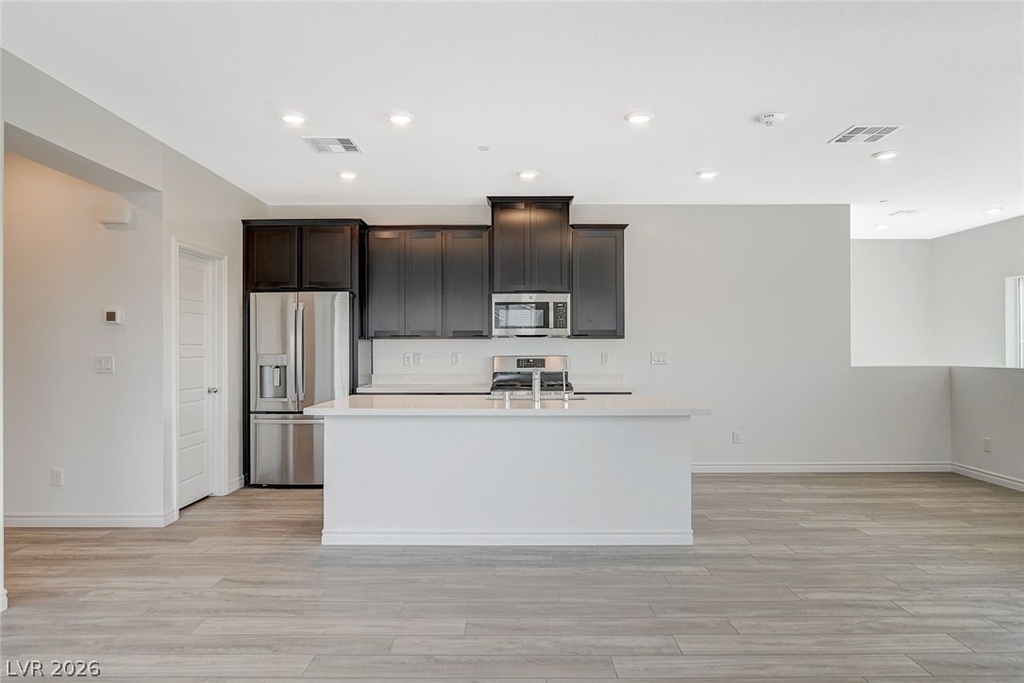 275 Callen Falls Avenue - Photo 4
