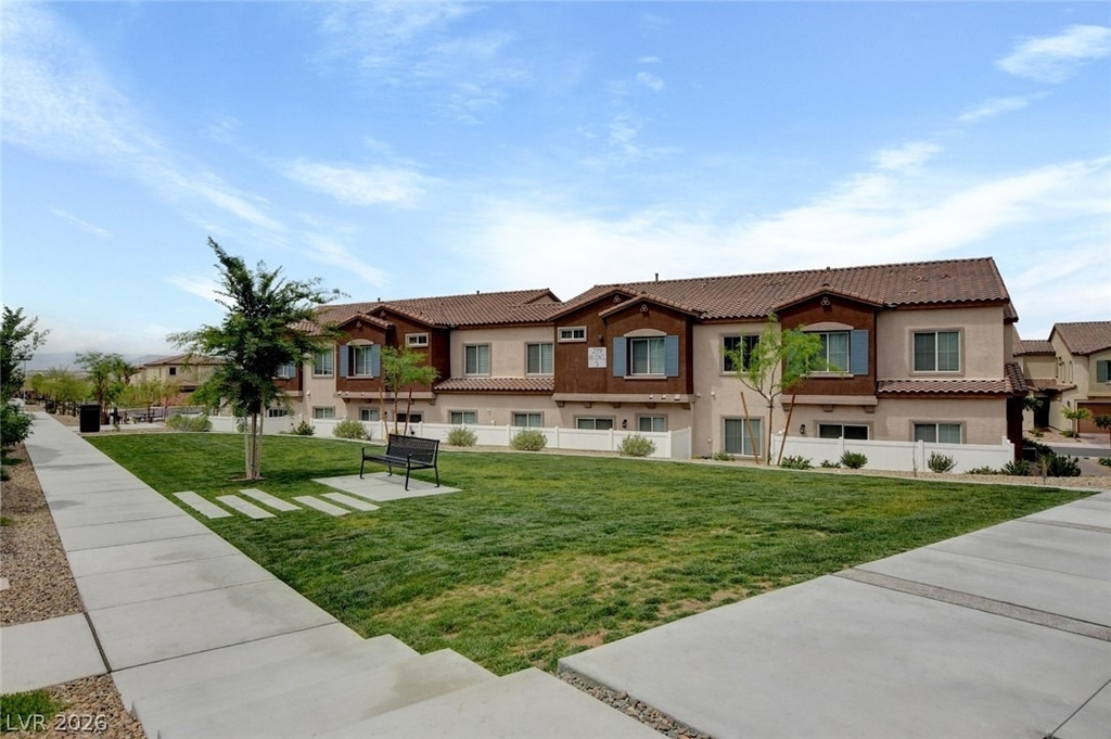 275 Callen Falls Avenue - Photo 34