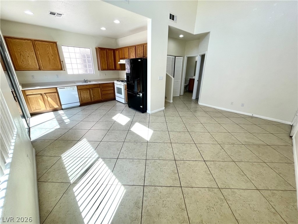 8233 Strawberry Spring Street - Photo 16