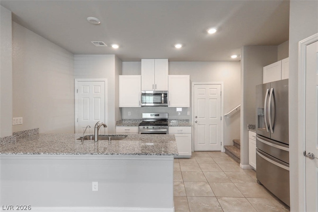 7416 Sunray Point Street - Photo 6