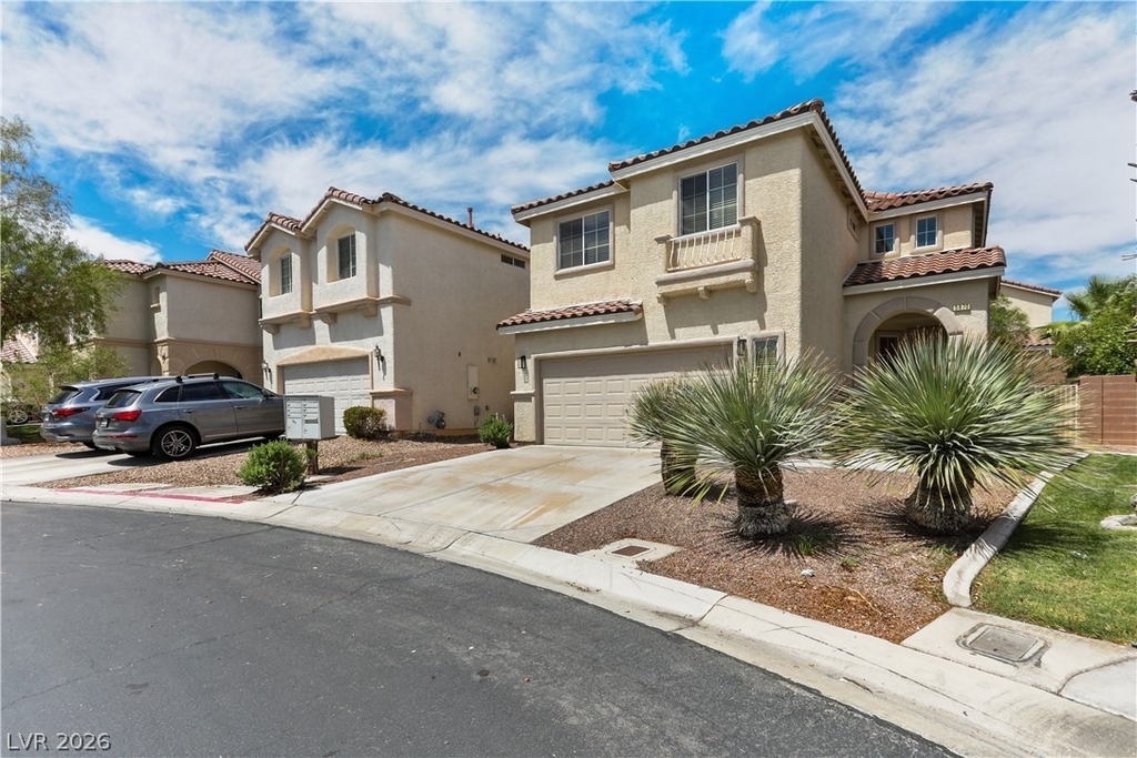 5870 Lustrous Court - Photo 2