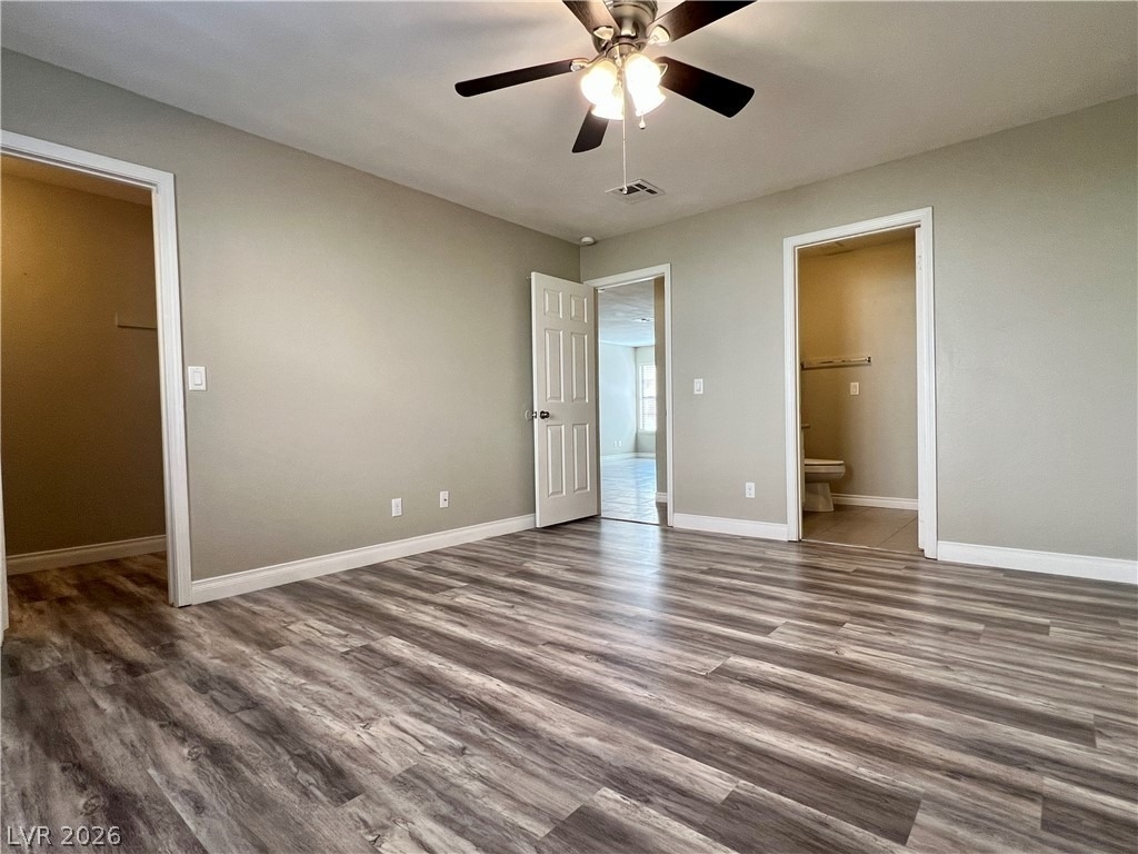 5576 W Rochelle Avenue - Photo 6