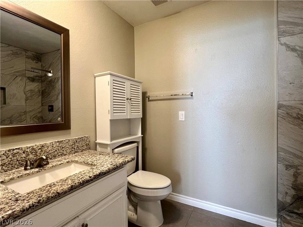 5576 W Rochelle Avenue - Photo 10