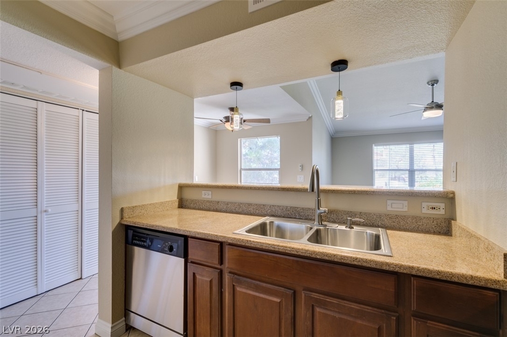 1150 N Buffalo Drive - Photo 28