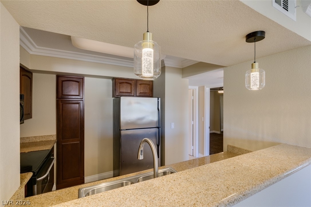 1150 N Buffalo Drive - Photo 23
