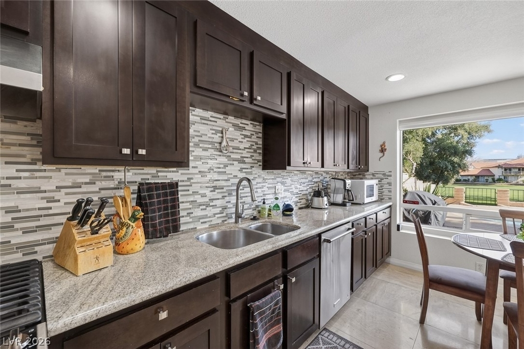 3020 Bel Air - Photo 5