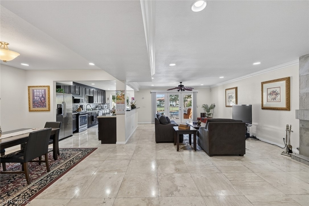 3020 Bel Air - Photo 2