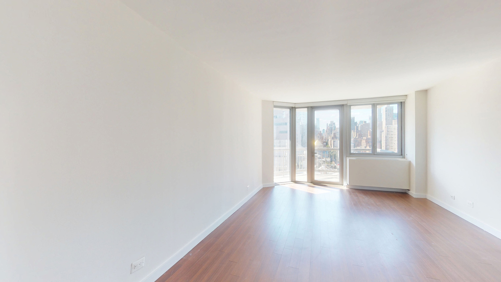 401 E 34th St - Photo 2