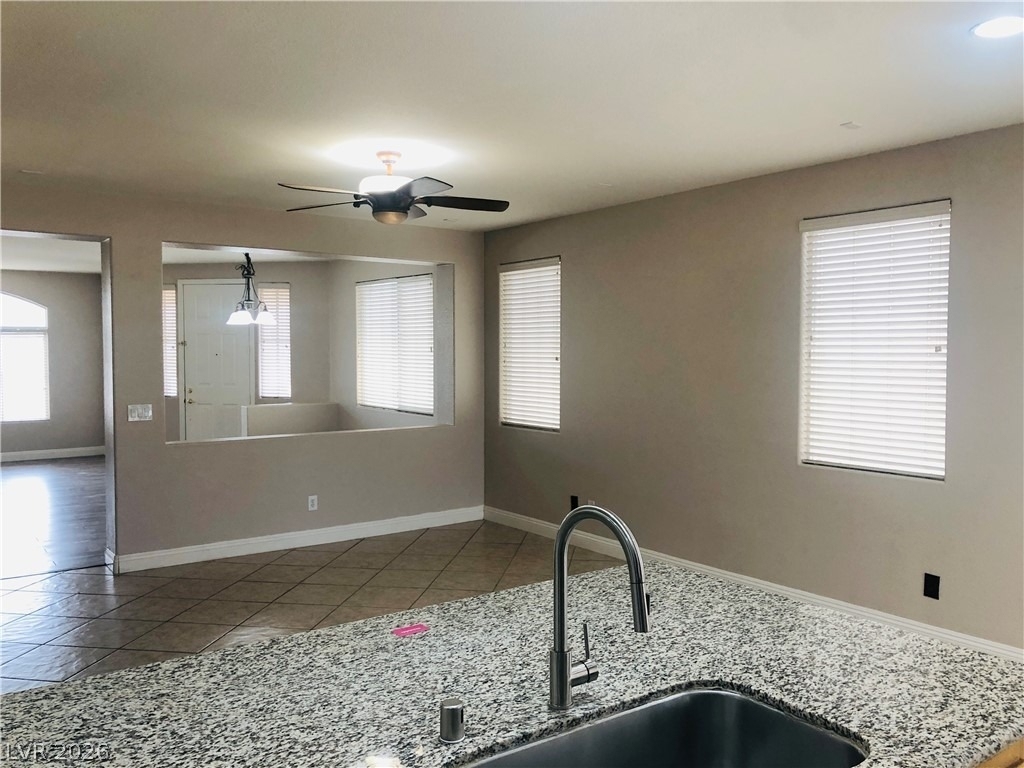 7606 Brambleberry Court - Photo 9