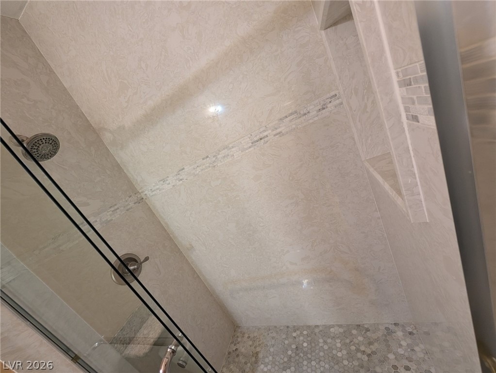 11000 Pine Knolls Court - Photo 16