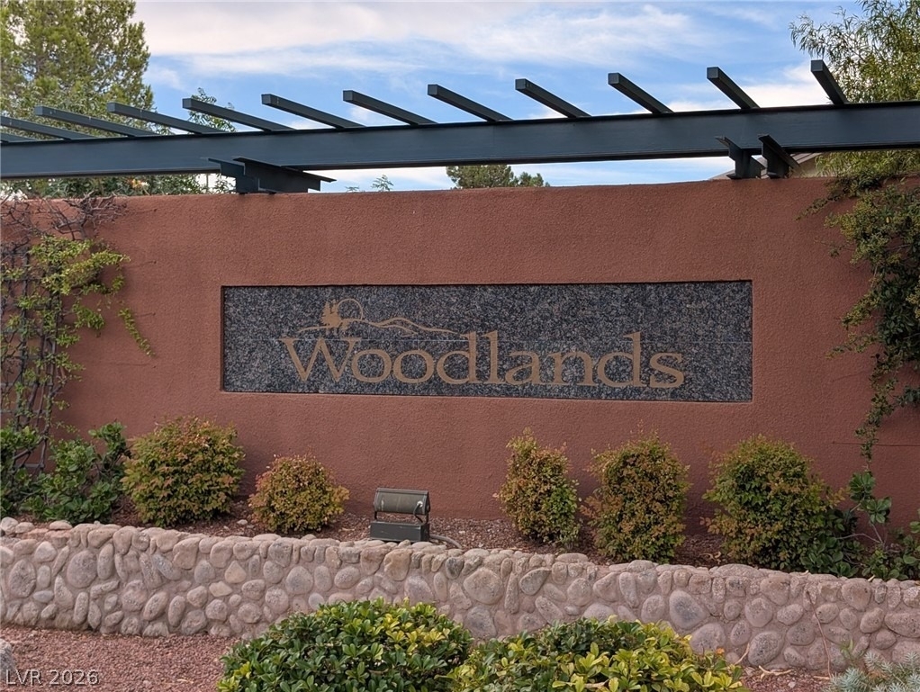 11000 Pine Knolls Court - Photo 2