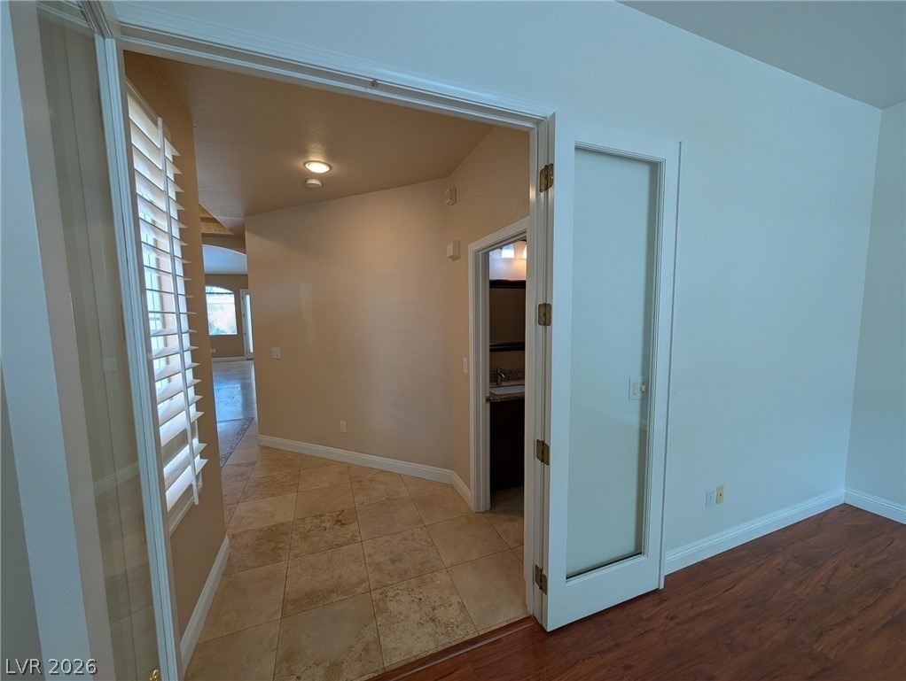 11000 Pine Knolls Court - Photo 13