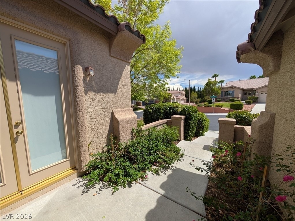 11000 Pine Knolls Court - Photo 7