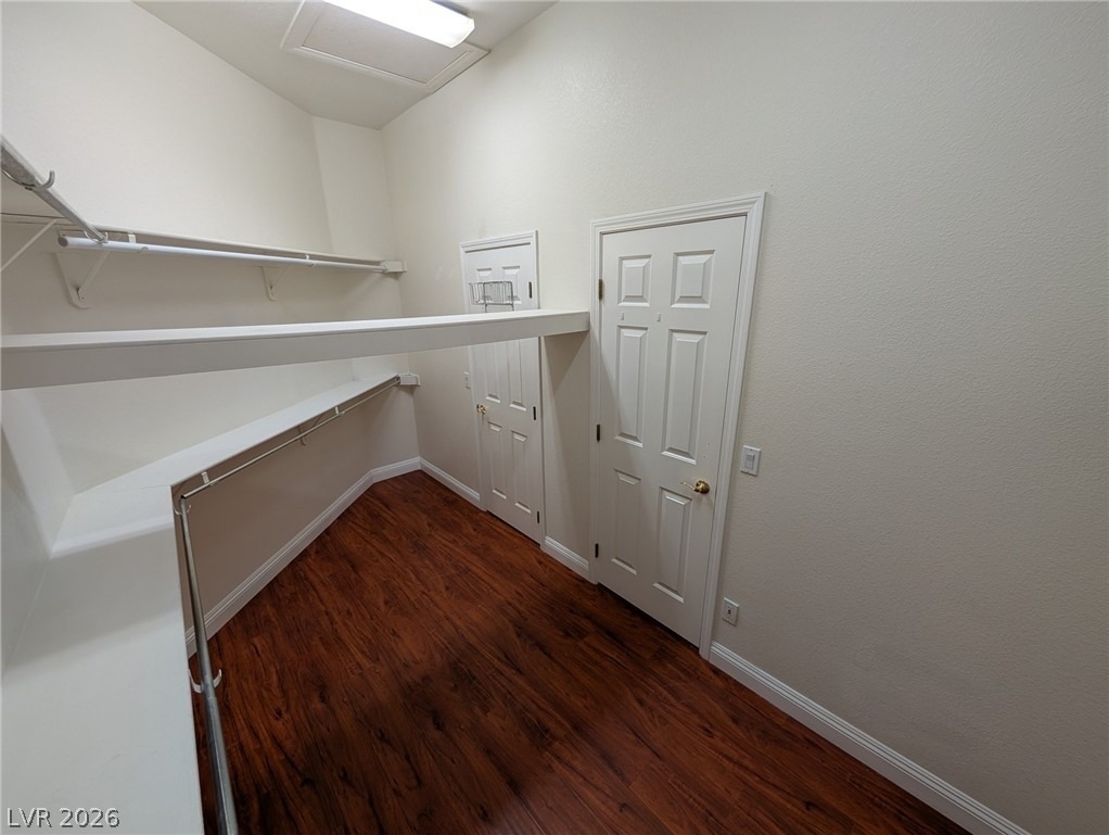 11000 Pine Knolls Court - Photo 32