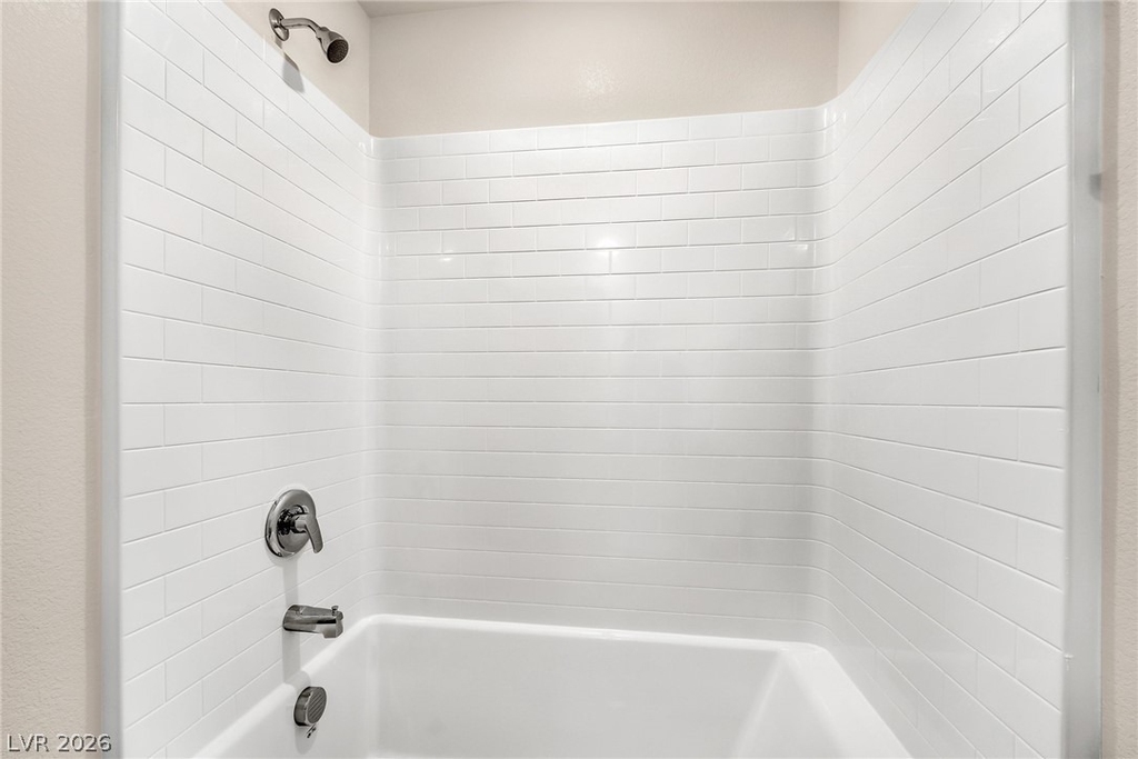 9864 Maple Pass Avenue - Photo 17