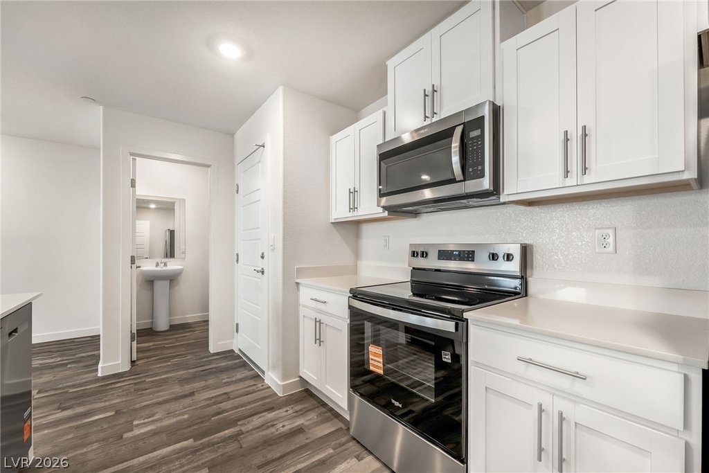 9864 Maple Pass Avenue - Photo 8