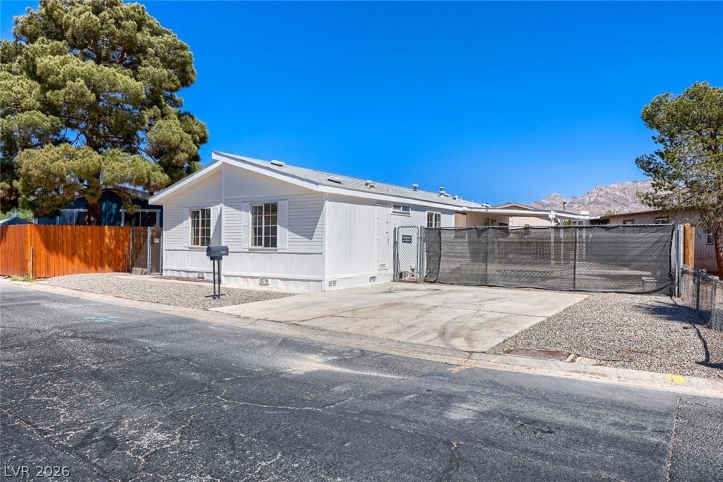 2854 Humboldt Court - Photo 2