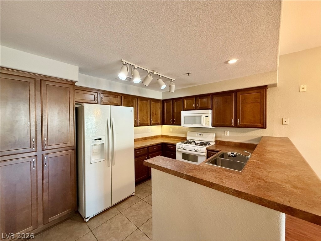 8777 W Maule Avenue - Photo 1