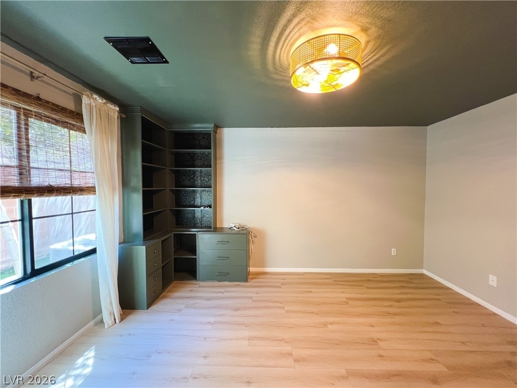 9838 November Rain Street - Photo 15