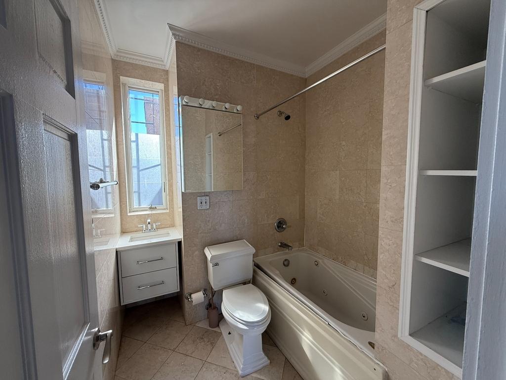 2nd Avenue - Photo 9