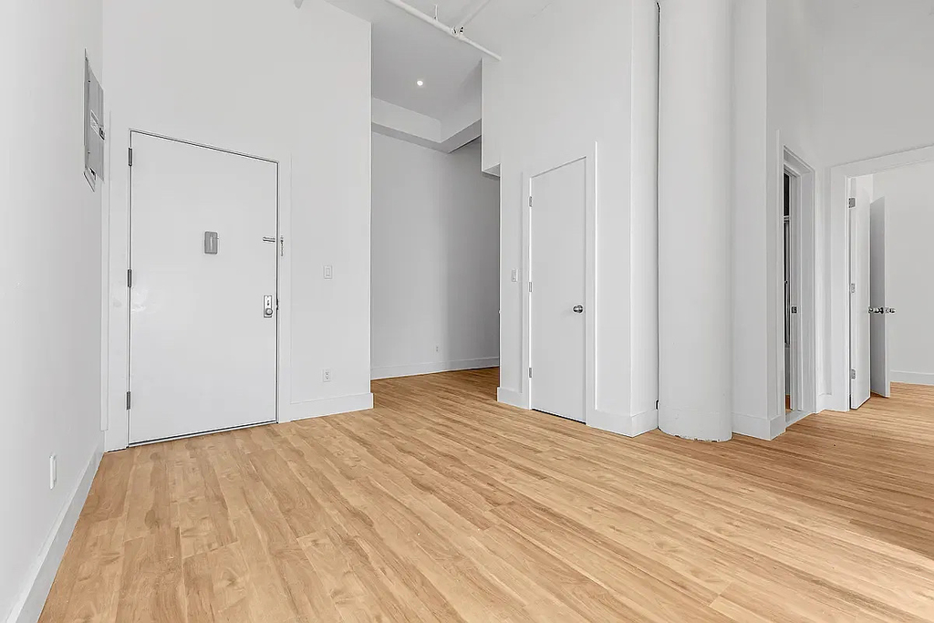 81 Willoughby Street - Photo 1