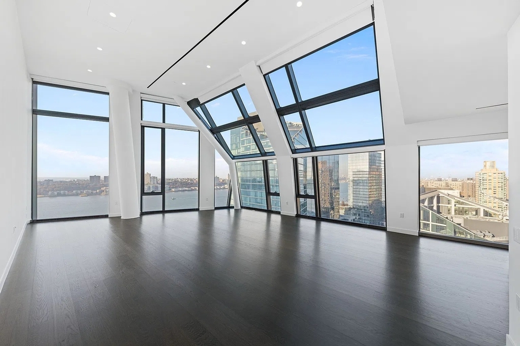 645 West 59th Street - Photo 6