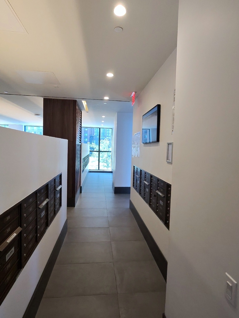 77 Commercial Street - Photo 4