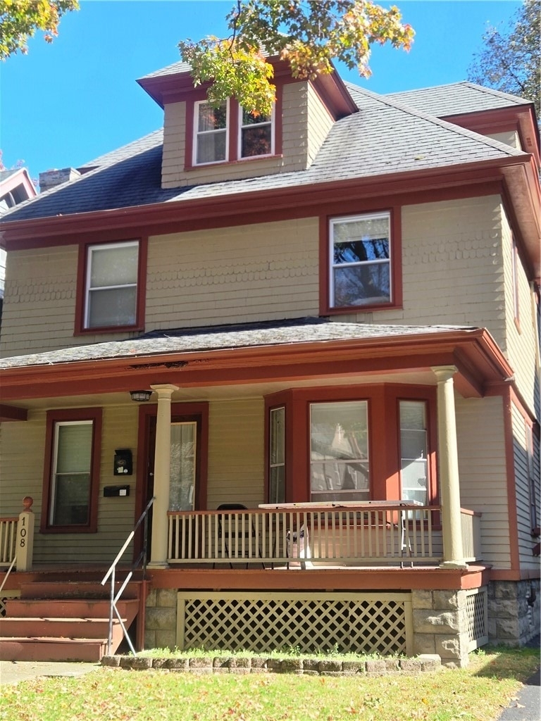 108 Vassar Street - Photo 1