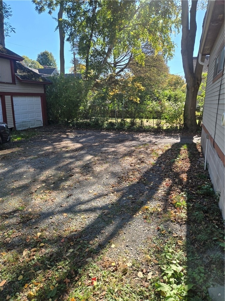 108 Vassar Street - Photo 21
