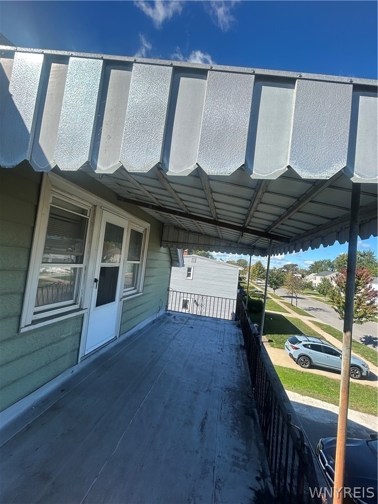 354 Shepard Avenue - Photo 2