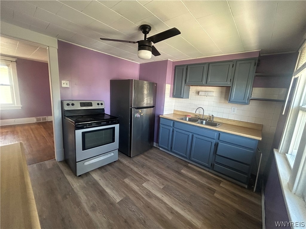 354 Shepard Avenue - Photo 1