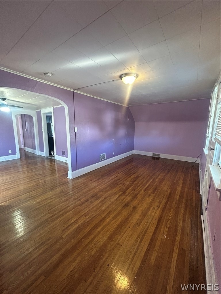354 Shepard Avenue - Photo 3