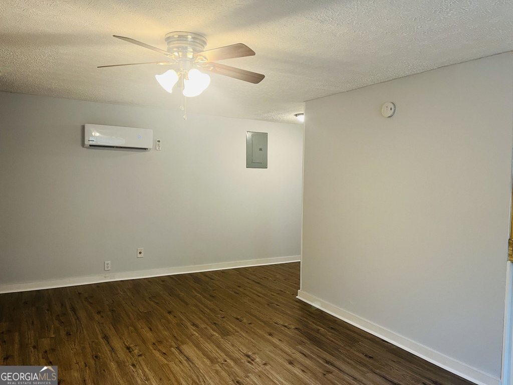 603 W Haralson Street - Photo 3