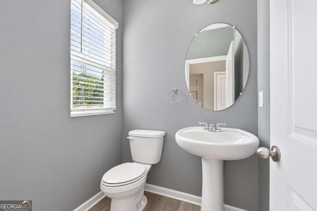261 Mccall Way - Photo 4