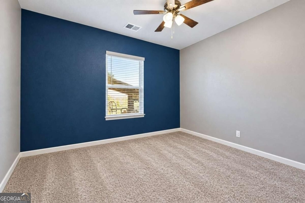 261 Mccall Way - Photo 5