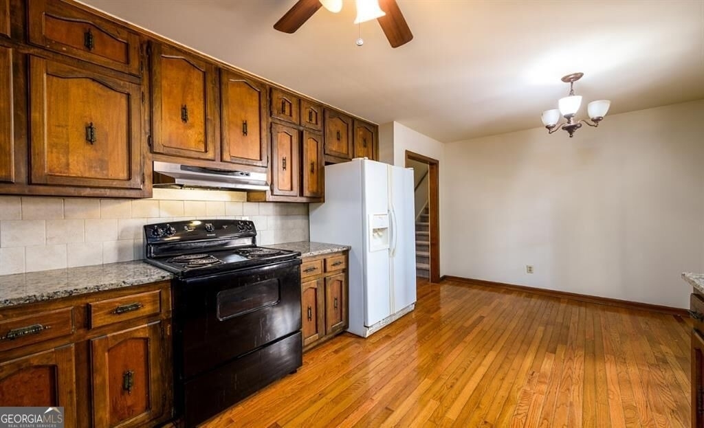 462 Emily Drive Sw - Photo 17