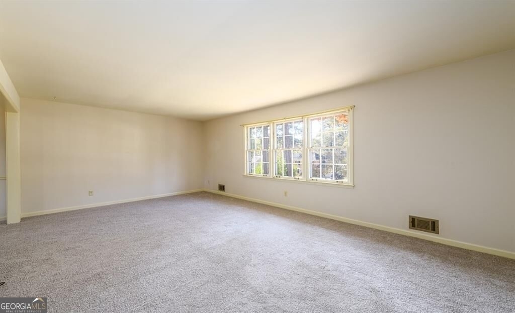 462 Emily Drive Sw - Photo 4