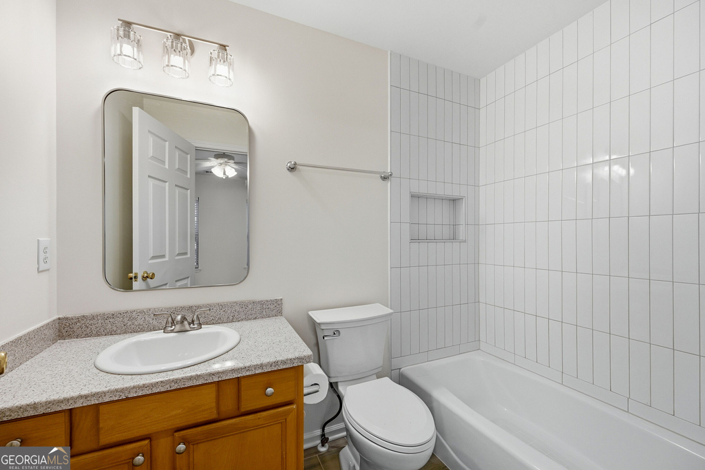 1803 Mason Creek Circle - Photo 16