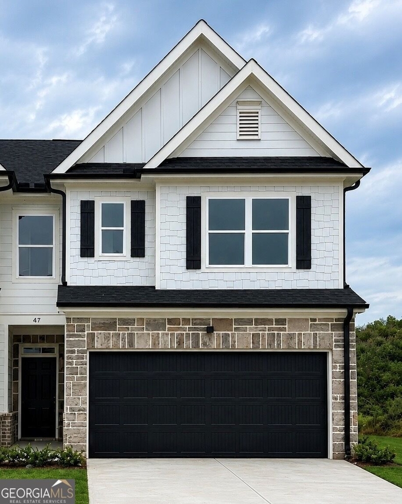 47 Crest Drive - Photo 0