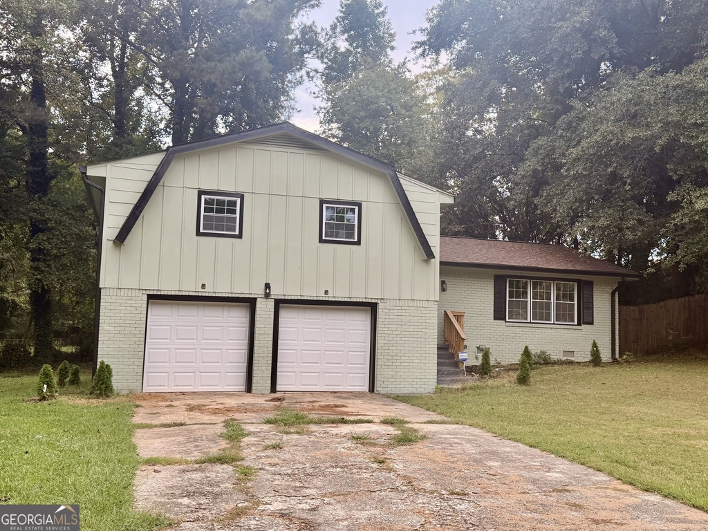 7367 Rountree Drive - Photo 0