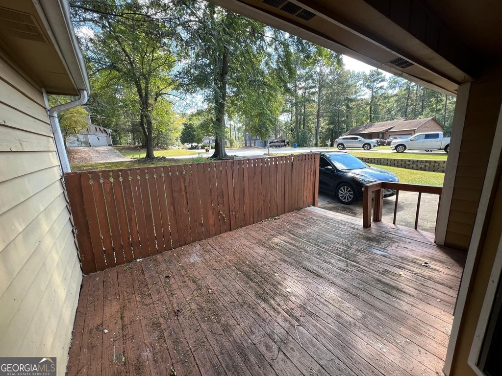 6975 Cedar Hill Court - Photo 14