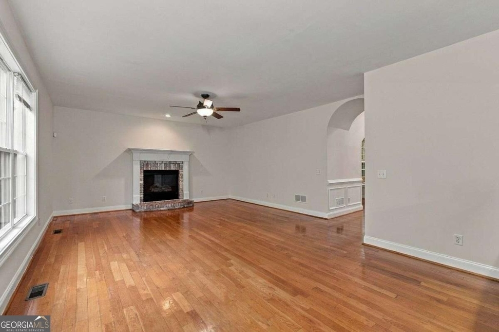 6031 Burnt Hickory Trail - Photo 16