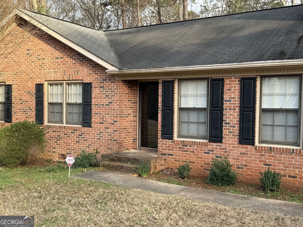 1030 Cherokee Circle - Photo 3