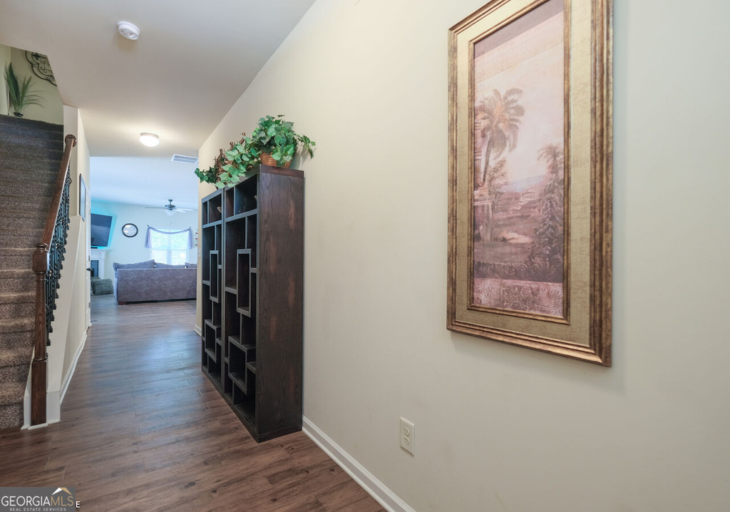 2711 Morgan Glen Road - Photo 2