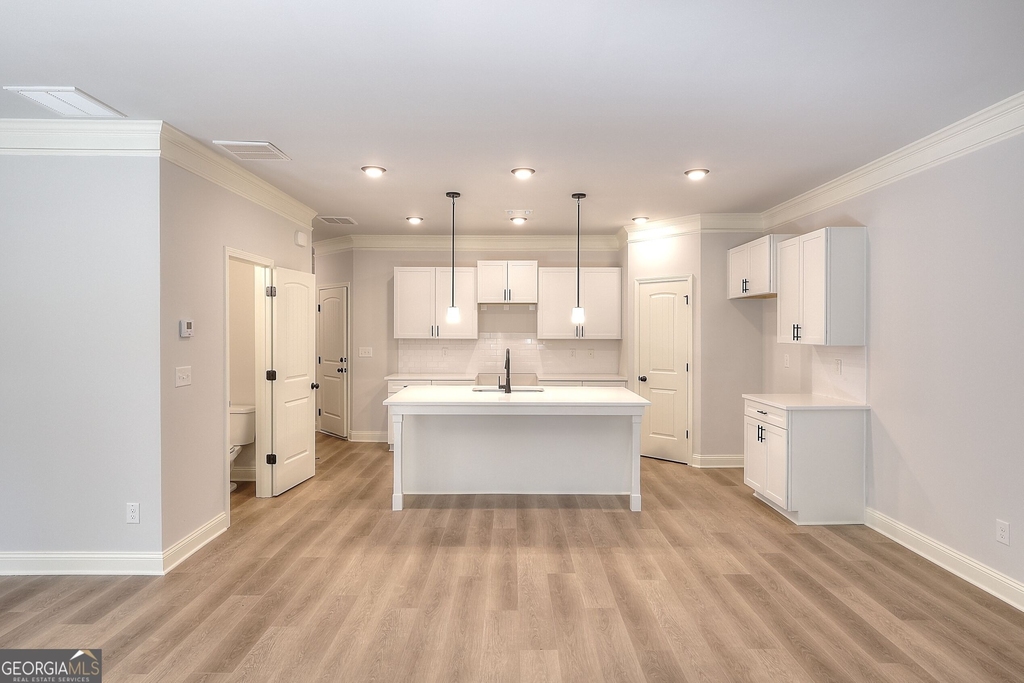 23 Crest Drive - Photo 3