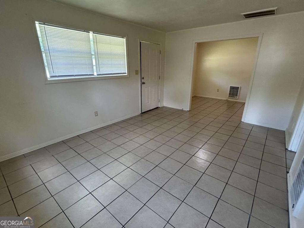 132 Candler Court - Photo 2