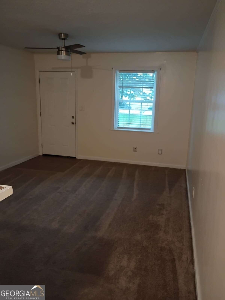 340 West Avenue - Photo 3
