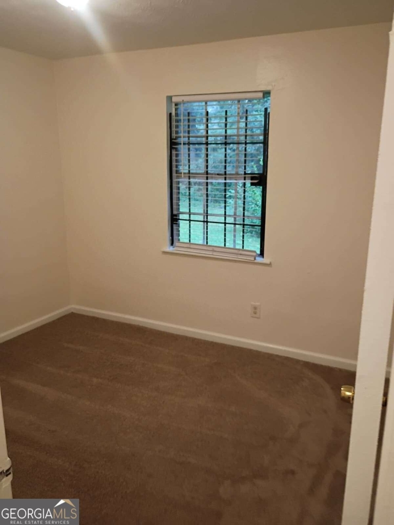 340 West Avenue - Photo 4