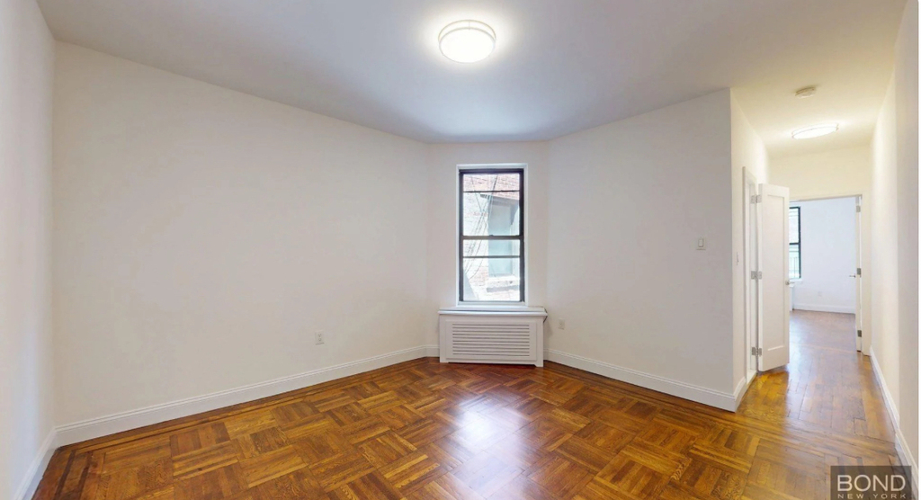 East 88th Street - Photo 4